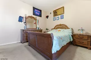 44 Prospect St, East Orange, NJ 07017 - Photo 15