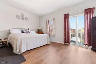 44 Prospect St, East Orange, NJ 07017 - Photo 13