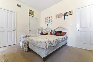 44 Prospect St, East Orange, NJ 07017 - Photo 17