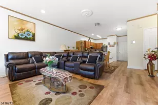 44 Prospect St, East Orange, NJ 07017 - Photo 5