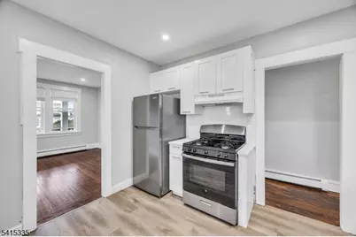 425 Mercer Ave, Roselle, NJ 07203 - Photo 11