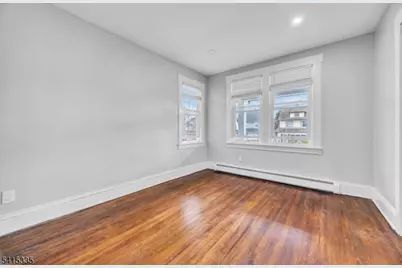 425 Mercer Ave, Roselle, NJ 07203 - Photo 3