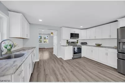 36 Lower Skillman Street, Hampton Boro, NJ 08827 - Photo 9