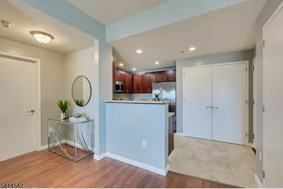 1 Carriage City Plz #1215, Rahway, NJ 07065 - Photo 7