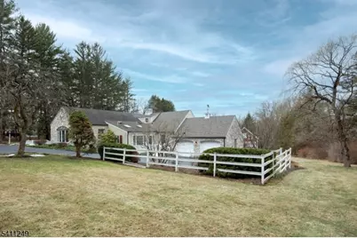 301 Hilltop Rd, Mendham, NJ 07945 - Photo 3