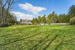 225 Emmans Rd, Roxbury Township, NJ 07836 - Photo 33