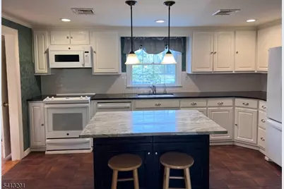 225 Emmans Rd, Roxbury Township, NJ 07836 - Photo 39