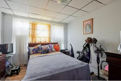 150 Dayton St, Newark, NJ 07114 - Photo 11