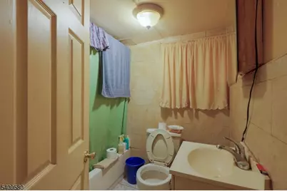 150 Dayton St, Newark, NJ 07114 - Photo 39