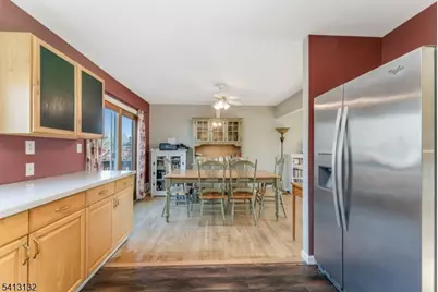 117 Deerfield Dr, Hackettstown, NJ 07840 - Photo 11