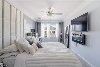 612 Lopez Ln, Morris Plains, NJ 07950 - Photo 17