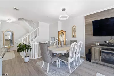 612 Lopez Ln, Morris Plains, NJ 07950 - Photo 9