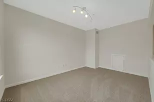 22 Mountainside Dr, Pompton Lakes, NJ 07442 - Photo 15