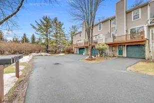 28 Grosbeak Dr, Allamuchy Township, NJ 07840 - Photo 23