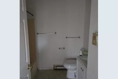 107 Chatfield Dr, Pequannock Township, NJ 07444 - Photo 5