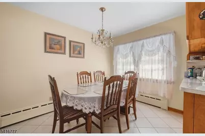 2001 Brooks Blvd, Manville, NJ 08835 - Photo 9