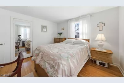 12 Diana Rd, Morris Plains, NJ 07950 - Photo 9