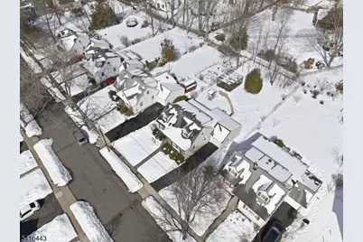 12 Diana Rd, Morris Plains, NJ 07950 - Photo 3