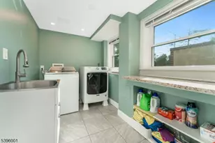 417 Mountain Rd, Readington, NJ 08833 - Photo 25