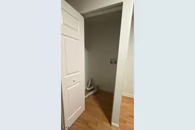 10 Riverside Ave #2, Lyndhurst Township, NJ 07071 - Photo 9