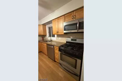 10 Riverside Ave #2, Lyndhurst Township, NJ 07071 - Photo 11