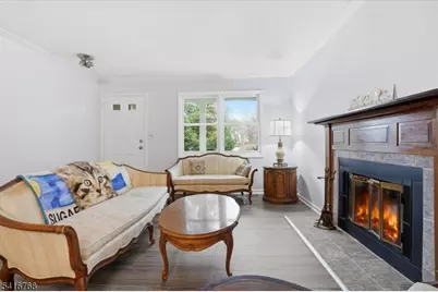 114 Carriage Ln, Newton, NJ 07860 - Photo 5