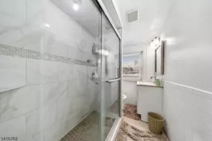 409 Hamilton St, Harrison, NJ 07029 - Photo 35