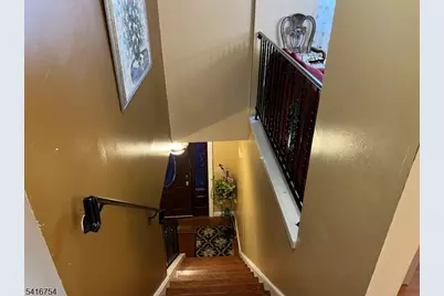 415 Wheatsheaf Rd, Roselle, NJ 07203 - Photo 11