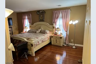 415 Wheatsheaf Rd, Roselle, NJ 07203 - Photo 23