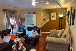 415 Wheatsheaf Rd, Roselle, NJ 07203 - Photo 5