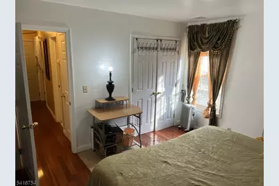 415 Wheatsheaf Rd, Roselle, NJ 07203 - Photo 9