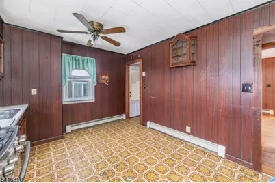 53 Walnut St, Wantage, NJ 07461 - Photo 19