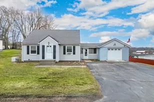 53 Walnut St, Wantage, NJ 07461 - Photo 1