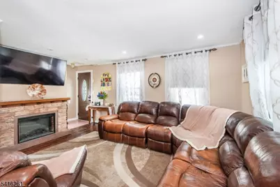 108 Walnut St, Bloomfield, NJ 07003 - Photo 5