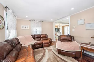 108 Walnut St, Bloomfield, NJ 07003 - Photo 3