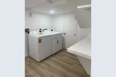 18 Washburn Pl, Caldwell, NJ 07006 - Photo 15