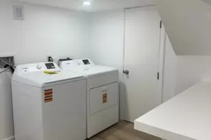 18 Washburn Pl, Caldwell, NJ 07006 - Photo 15