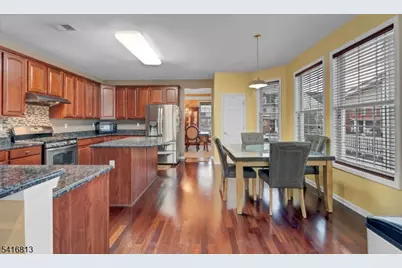 7 Colemantown Dr, Chesterfield Township, NJ 08515 - Photo 11