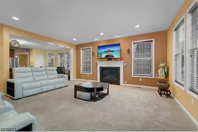 7 Colemantown Dr, Chesterfield Township, NJ 08515 - Photo 7