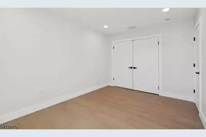 662 Summit Rd, Union Township, NJ 07083 - Photo 9