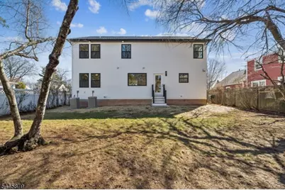 662 Summit Rd, Union Township, NJ 07083 - Photo 25