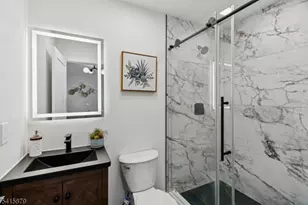 662 Summit Rd, Union Township, NJ 07083 - Photo 23