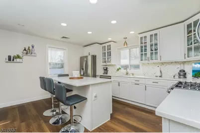 704 Huff Ave, Manville, NJ 08835 - Photo 7