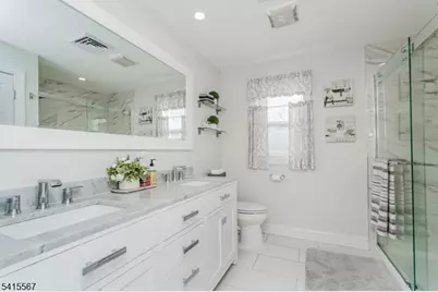 704 Huff Ave, Manville, NJ 08835 - Photo 17