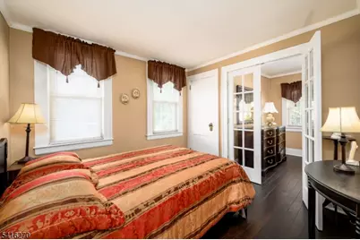 960 Moessner Ave, Union Township, NJ 07083 - Photo 9