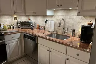 458 Cambridge Dr, Butler, NJ 07405 - Photo 5