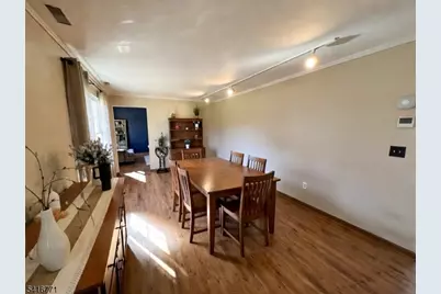 18 Hover Dr, Mount Arlington, NJ 07856 - Photo 7