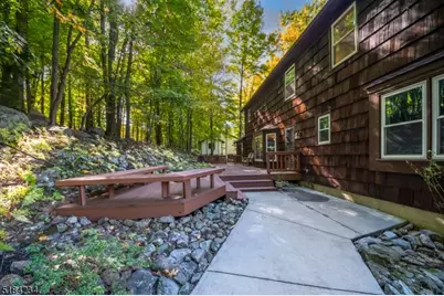 30 Cardinal Rd, Allamuchy Township, NJ 07840 - Photo 35