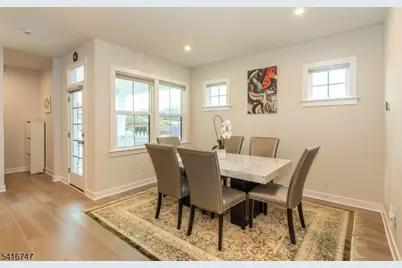 24 Willow Ln #24, Parsippany, NJ 07054 - Photo 11