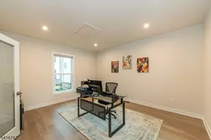 24 Willow Ln, Parsippany, NJ 07054 - Photo 15